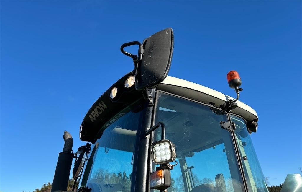 big_219962_2801834 claas 630c arion avec chargeur – 154 ch – 2011 – 6 199 h