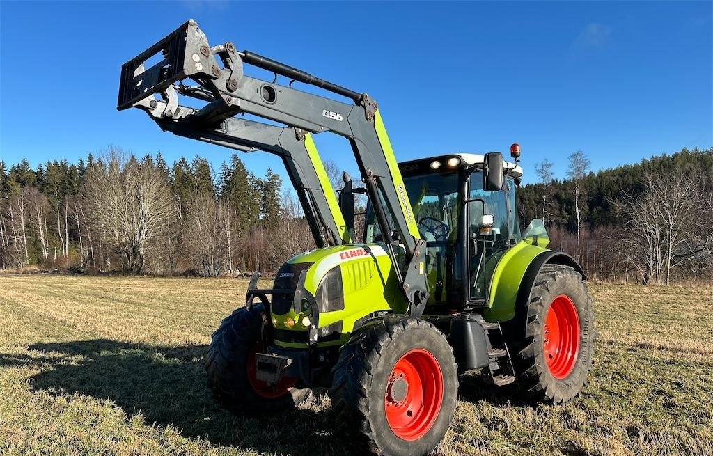 big_219962_2801912 claas 630c arion avec chargeur – 154 ch – 2011 – 6 199 h
