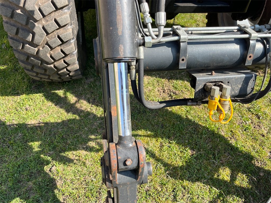 big_223759_2886933 massey ferguson 4335 4 – 79 ch – 2002 – 3 876 h