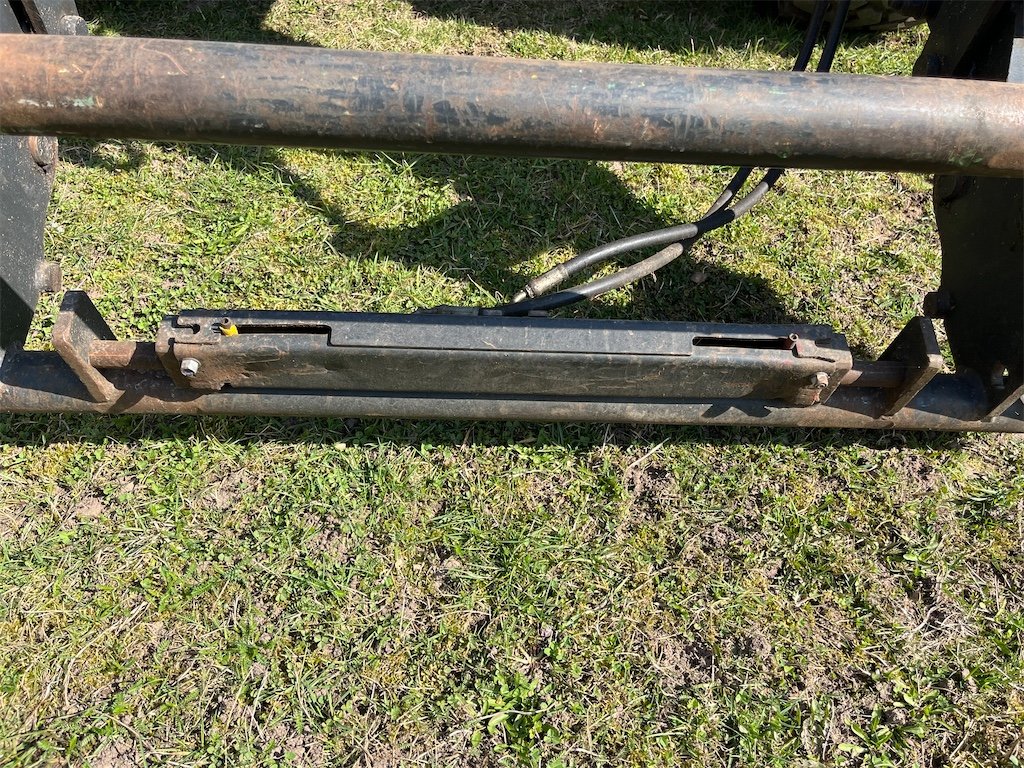 big_223759_2886936 massey ferguson 4335 4 – 79 ch – 2002 – 3 876 h