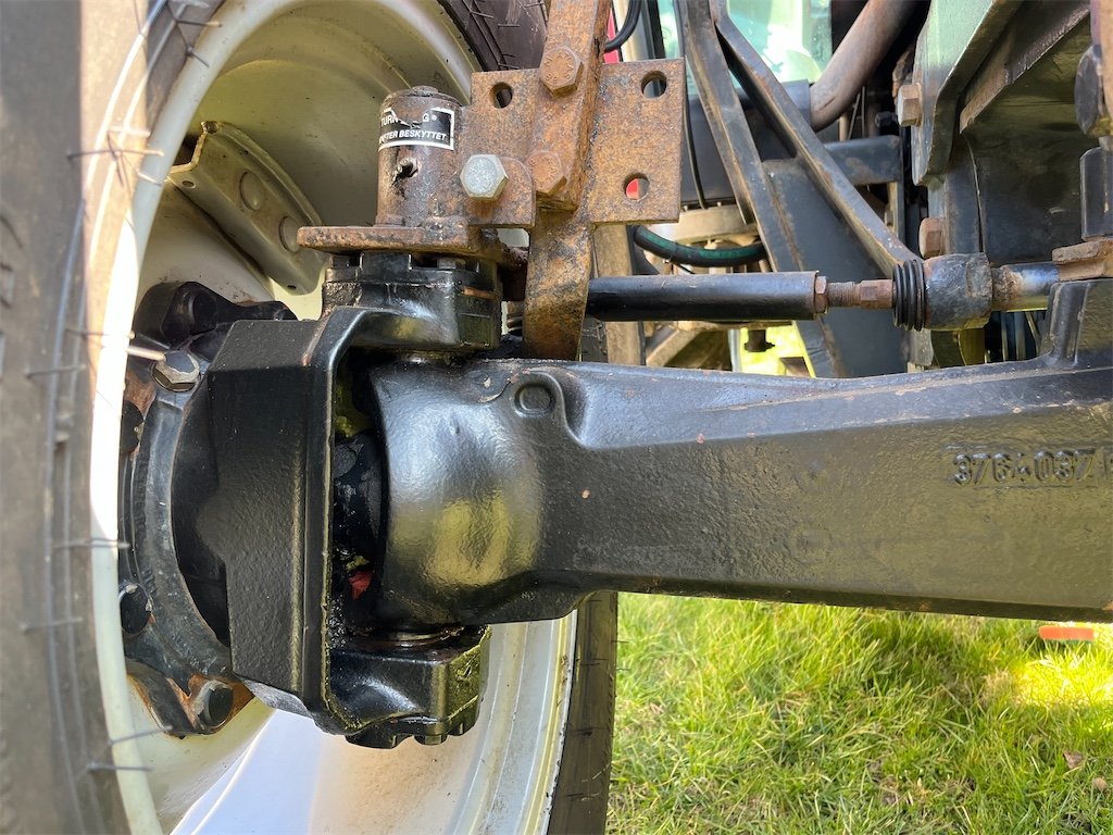 big_223759_2886942 massey ferguson 4335 4 – 79 ch – 2002 – 3 876 h