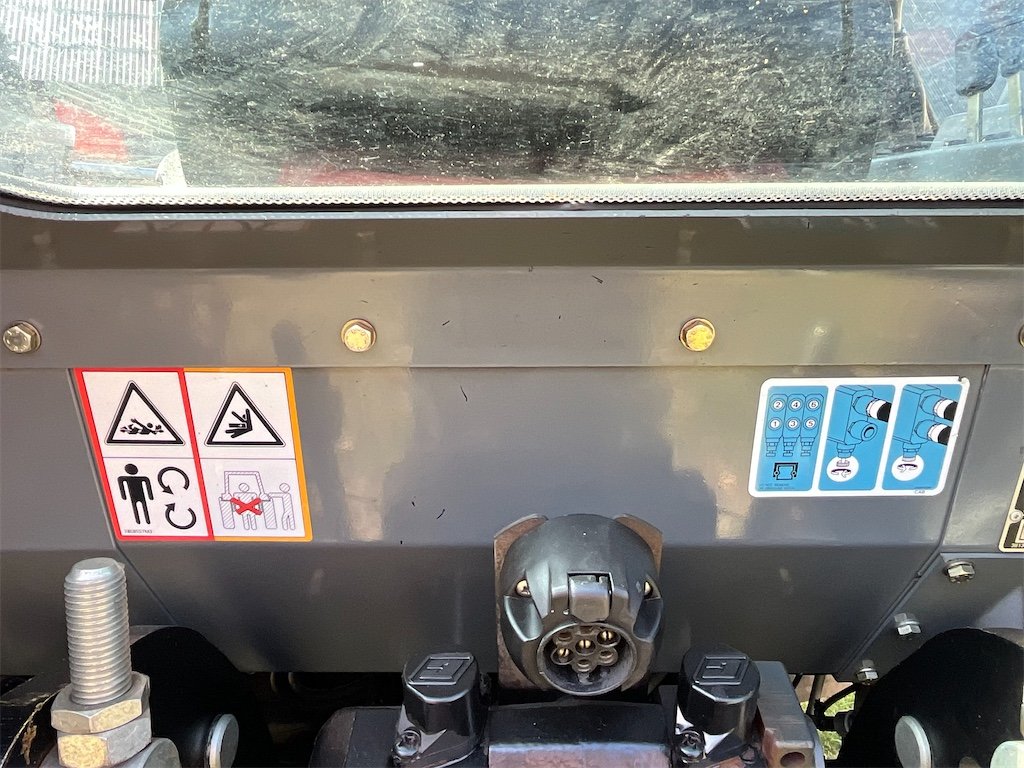 big_223759_2886981 massey ferguson 4335 4 – 79 ch – 2002 – 3 876 h