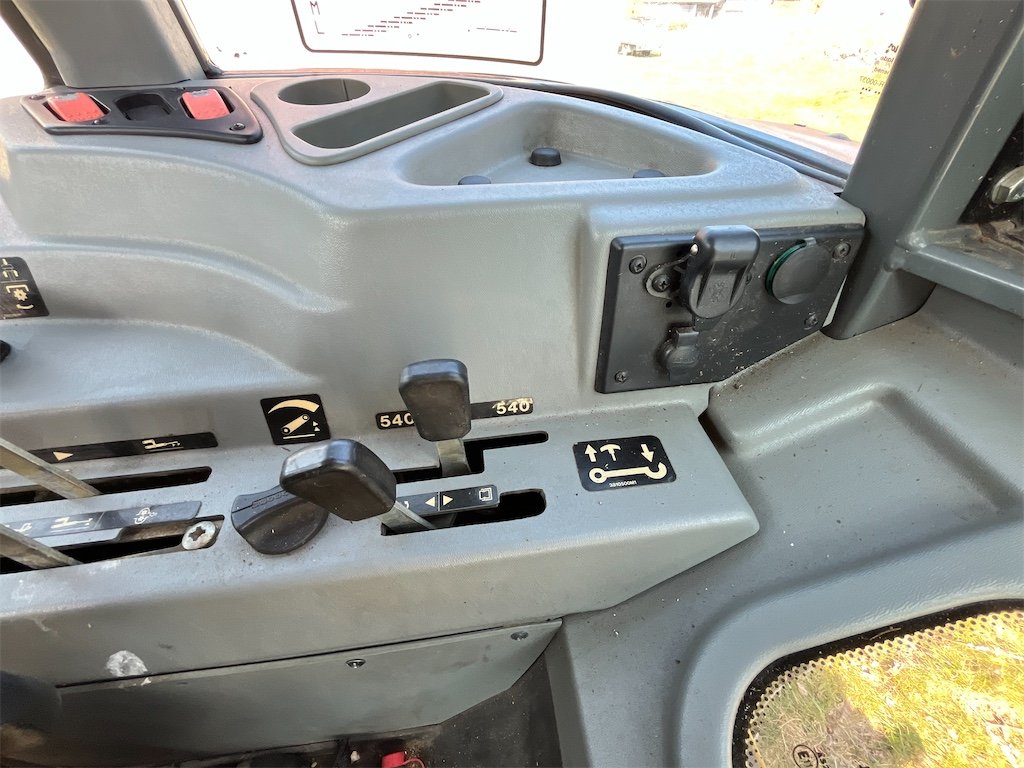 big_223759_2886995 massey ferguson 4335 4 – 79 ch – 2002 – 3 876 h