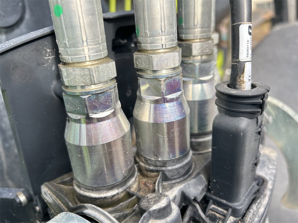 big_224629_2907224 claas arion 460 – 140 ch – 2020 – 7 852 h + chargeur frontal quicke q4s