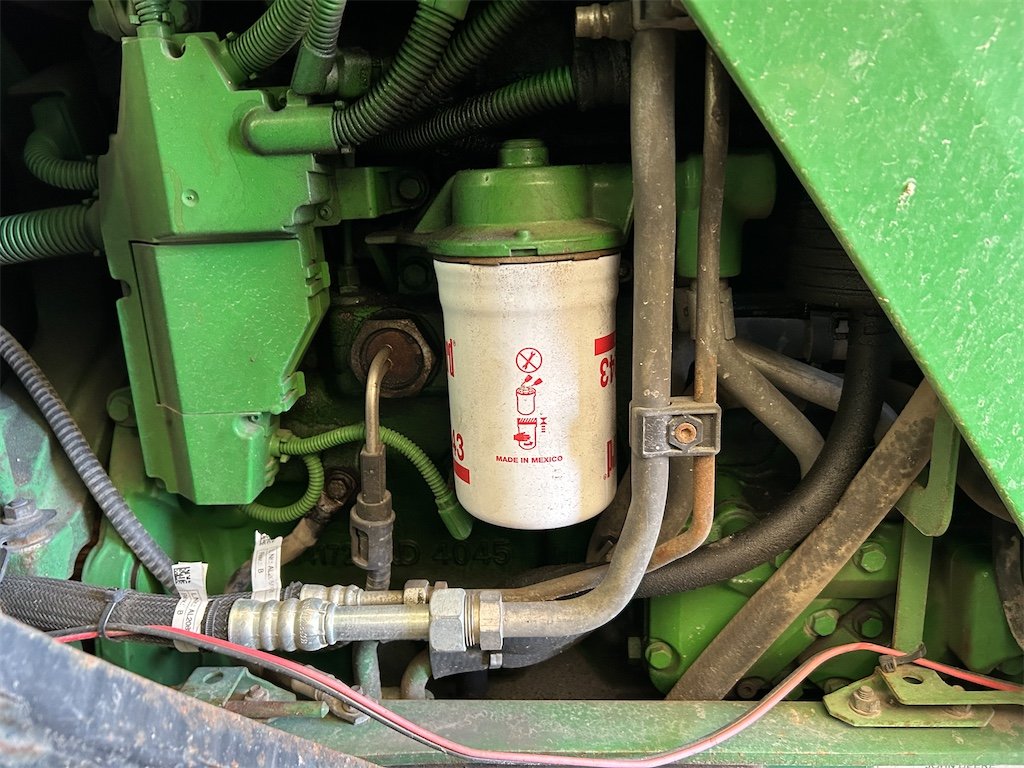 big_225801_2933272 john deere 6125r – 145 ch – 2013 – 5 398 h – chargeur trima +5.1p