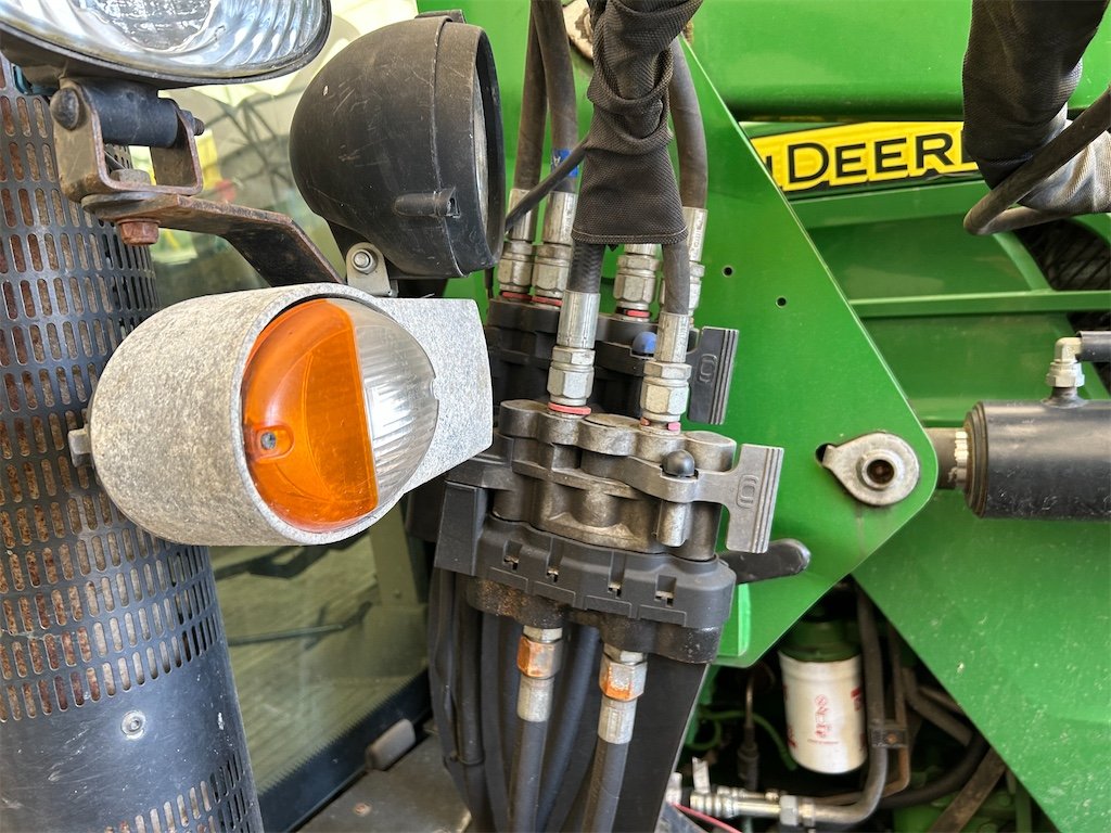 big_225801_2933275 john deere 6125r – 145 ch – 2013 – 5 398 h – chargeur trima +5.1p