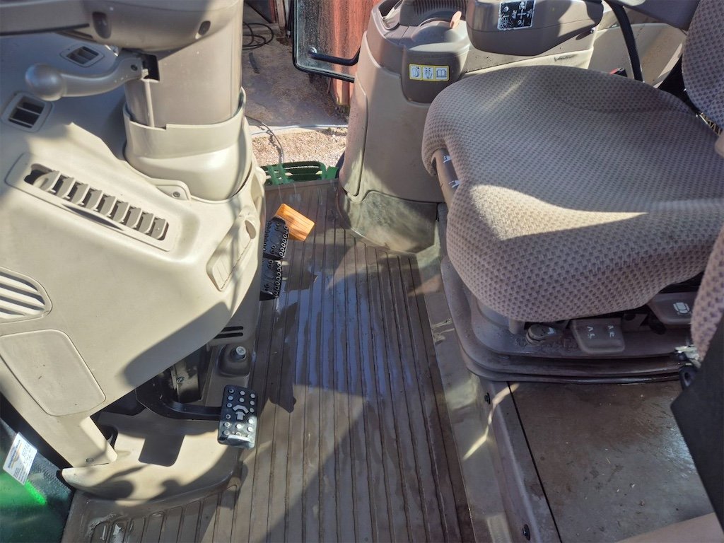 big_225801_2933296 john deere 6125r – 145 ch – 2013 – 5 398 h – chargeur trima +5.1p