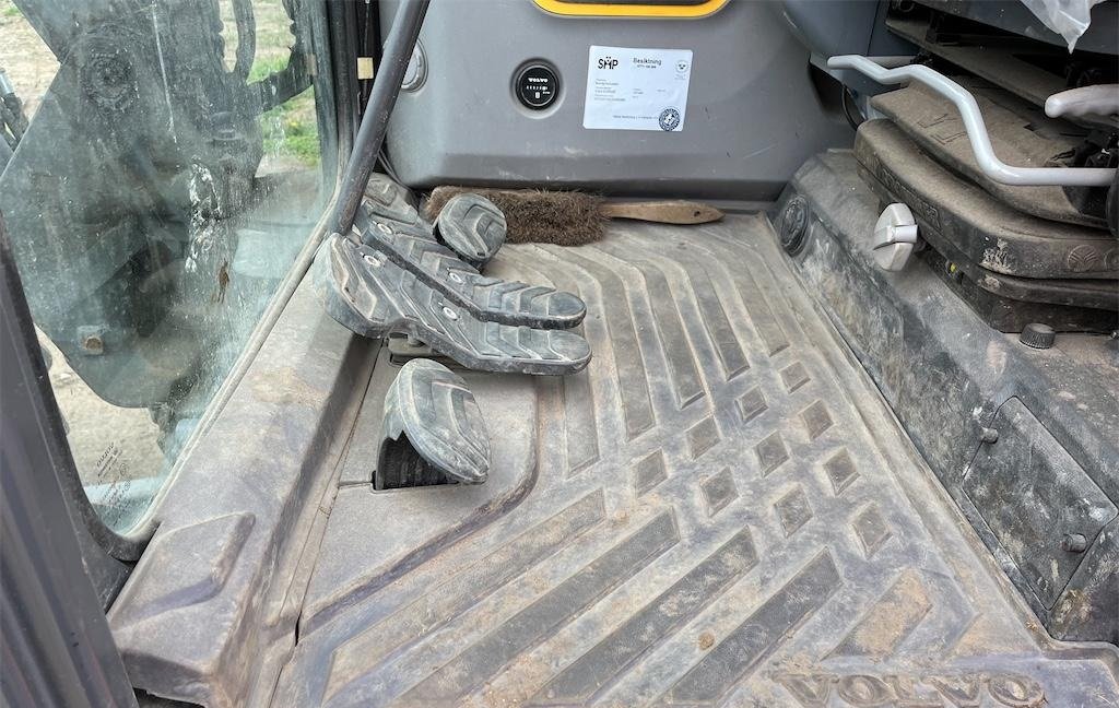 big_228755_3010394 volvo ecr58d 5t8 978 h 2016