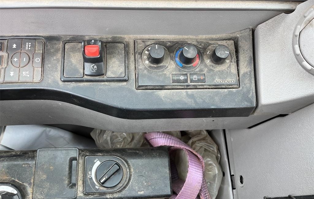 big_228755_3010401 volvo ecr58d 5t8 978 h 2016