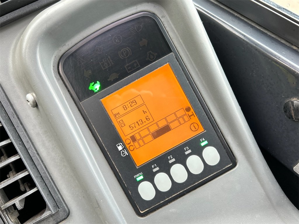 big_230913_3069932 yanmar vio57 6a 5t5 5 714 h 2016