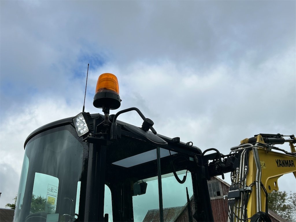 big_230913_3069961 yanmar vio57 6a 5t5 5 714 h 2016