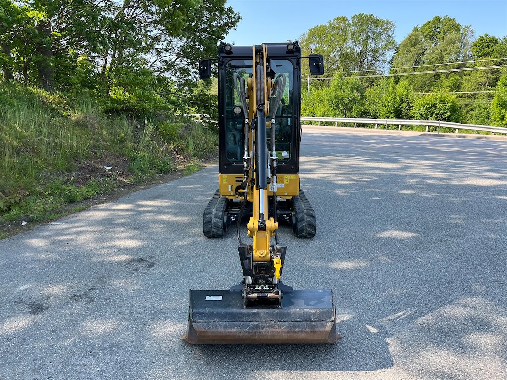 big_232013_3100692 caterpillar 301.8 – 2t – 50 h – 2024