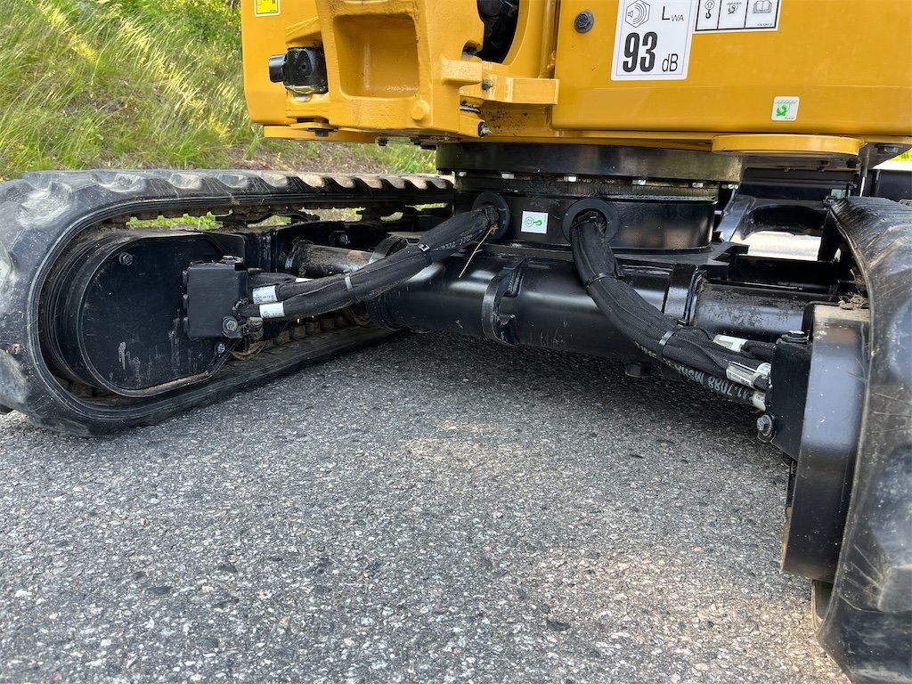 big_232013_3100718 caterpillar 301.8 – 2t – 50 h – 2024