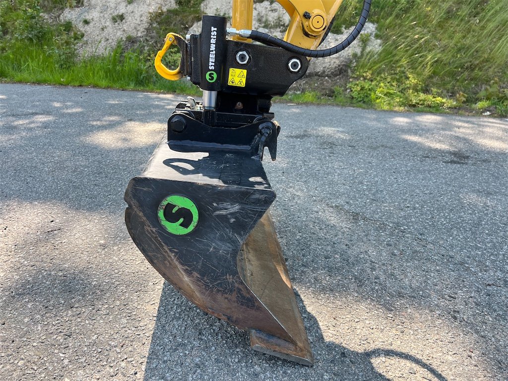 big_232013_3100726 caterpillar 301.8 – 2t – 50 h – 2024