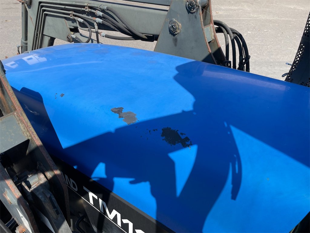 big_232271_3106892 new holland tm115 4wd 106 ch 10 328 h 2002
