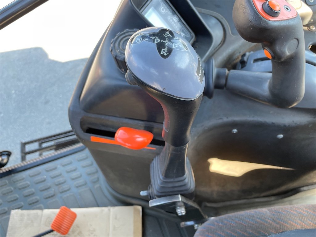 big_232271_3106947 new holland tm115 4wd 106 ch 10 328 h 2002