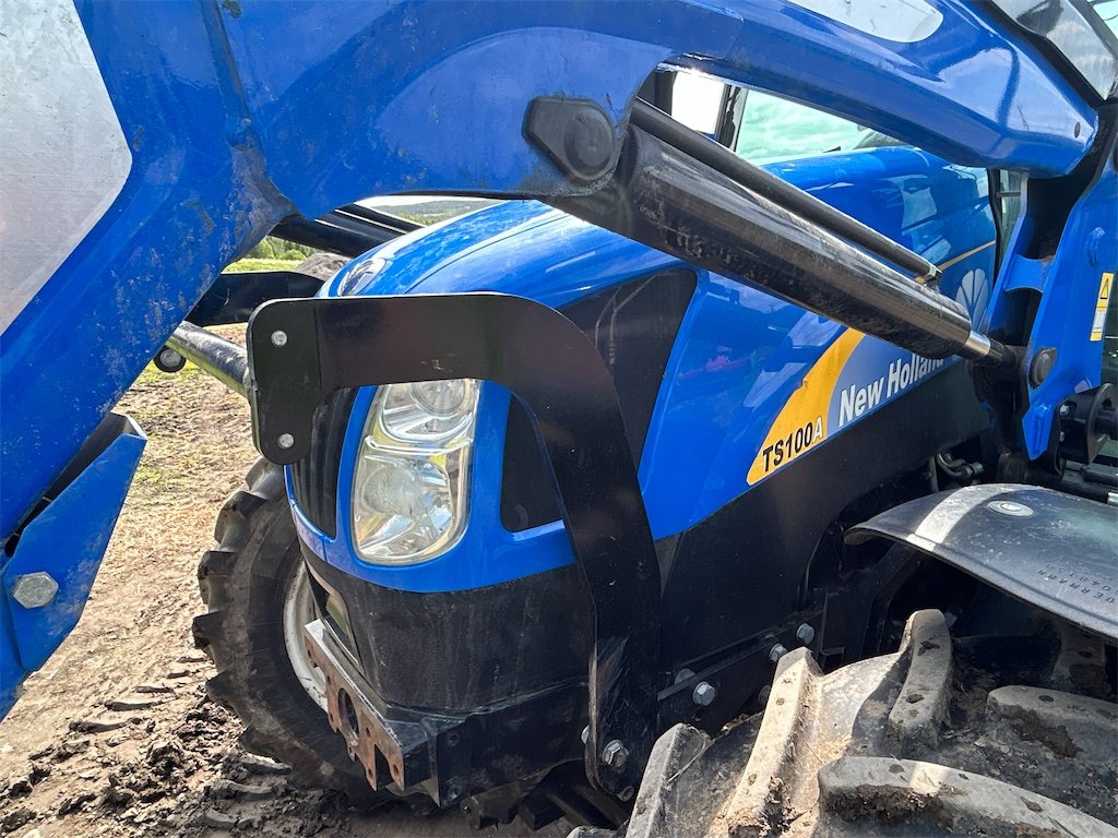 big_232848_3121563 new holland ts 100a 4wd 101 ch 1 316 h 2005