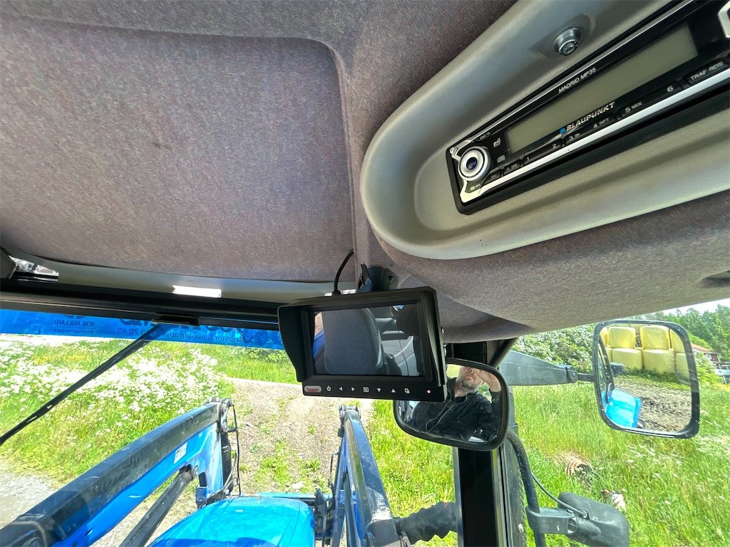 big_232848_3121683 new holland ts 100a 4wd 101 ch 1 316 h 2005