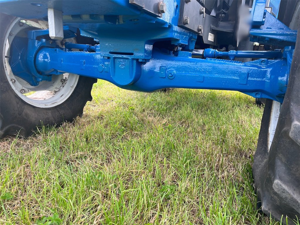 big_237056_3242856 ford 5640 4wd sle + chargeur – 65,5 kw (55 ch) – 6 553 h – 1992