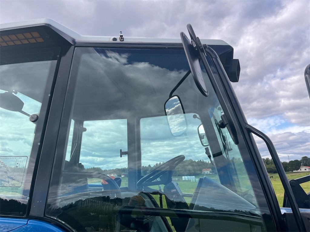 big_237056_3242863 ford 5640 4wd sle + chargeur – 65,5 kw (55 ch) – 6 553 h – 1992