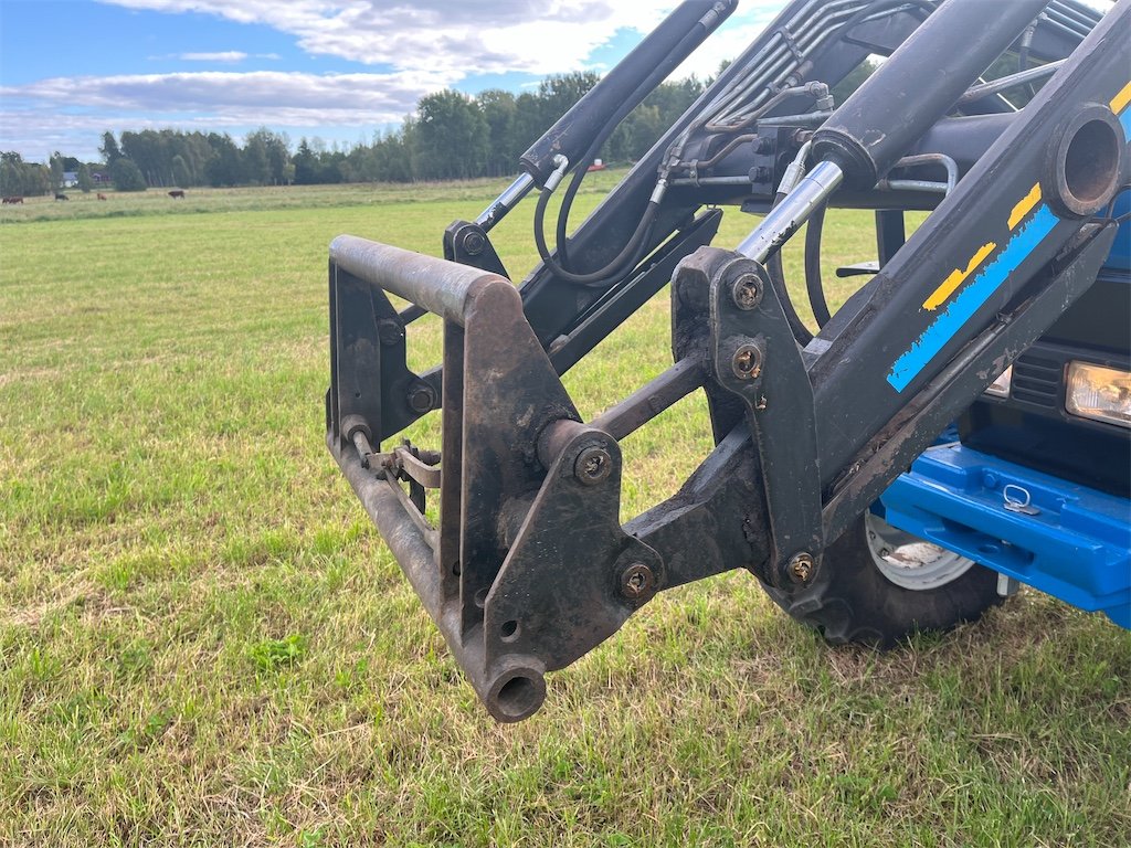 big_237056_3242900 ford 5640 4wd sle + chargeur – 65,5 kw (55 ch) – 6 553 h – 1992