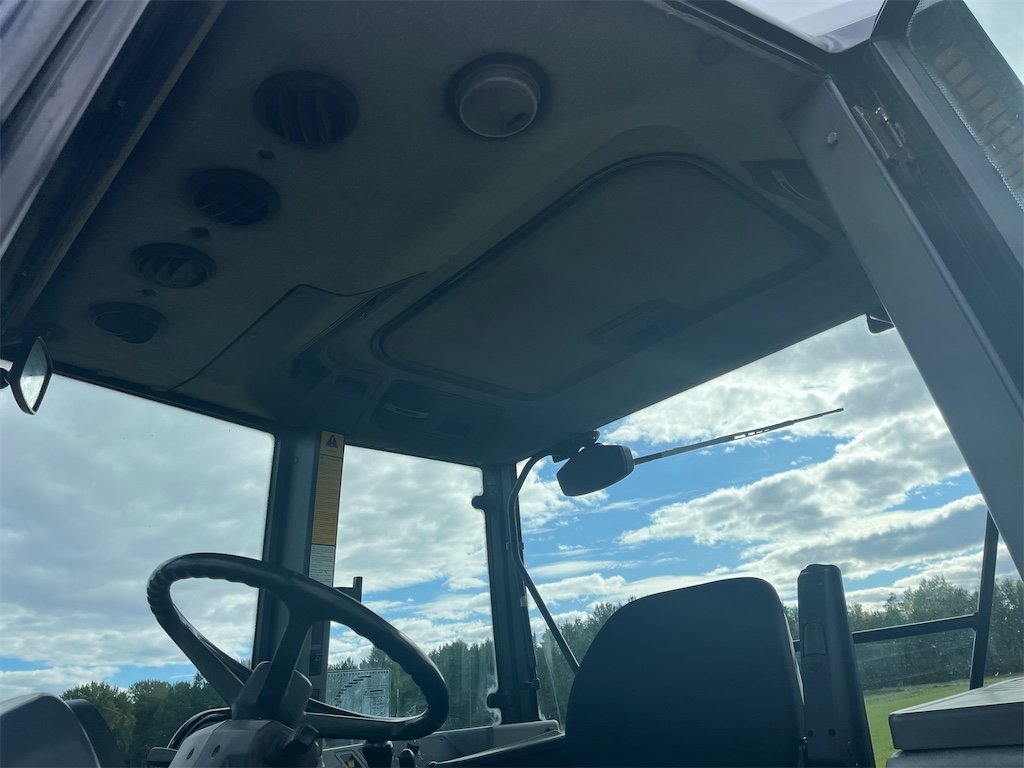 big_237056_3242917 ford 5640 4wd sle + chargeur – 65,5 kw (55 ch) – 6 553 h – 1992