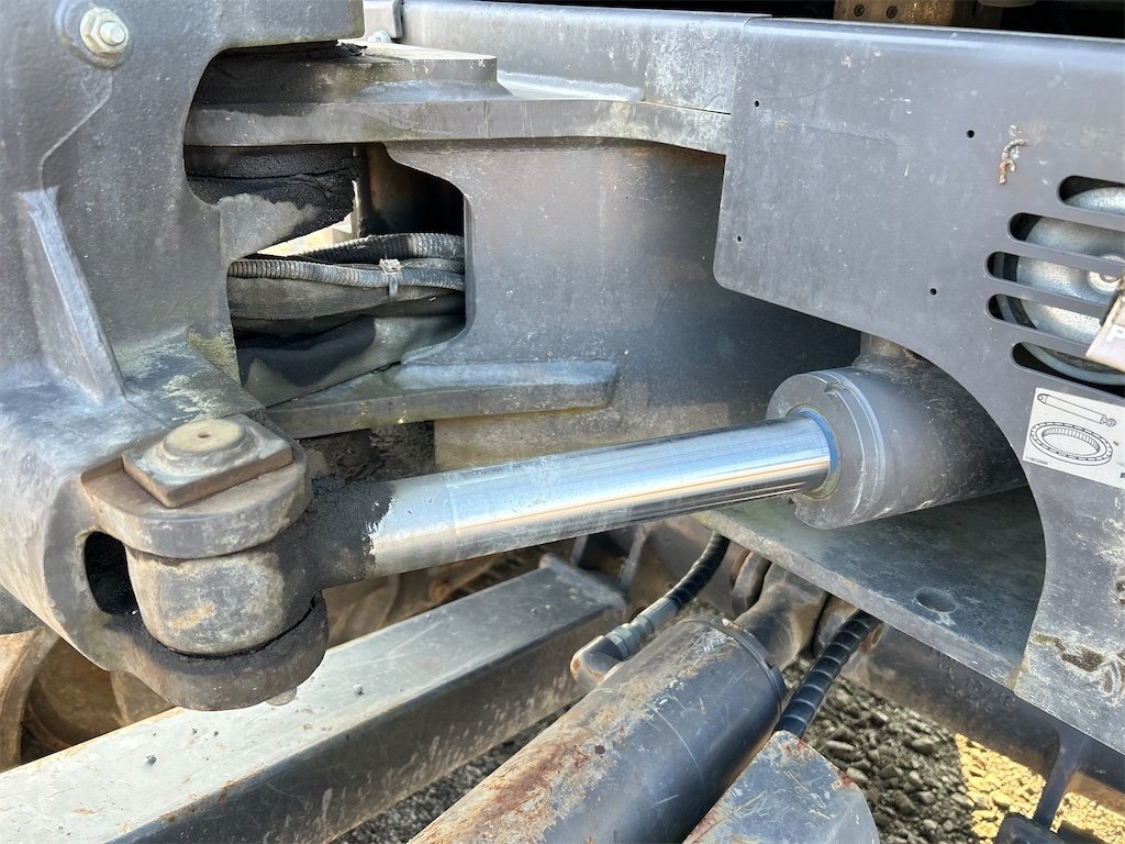 big_239177_3304882 volvo ecr25d 2t5 833 h 2020