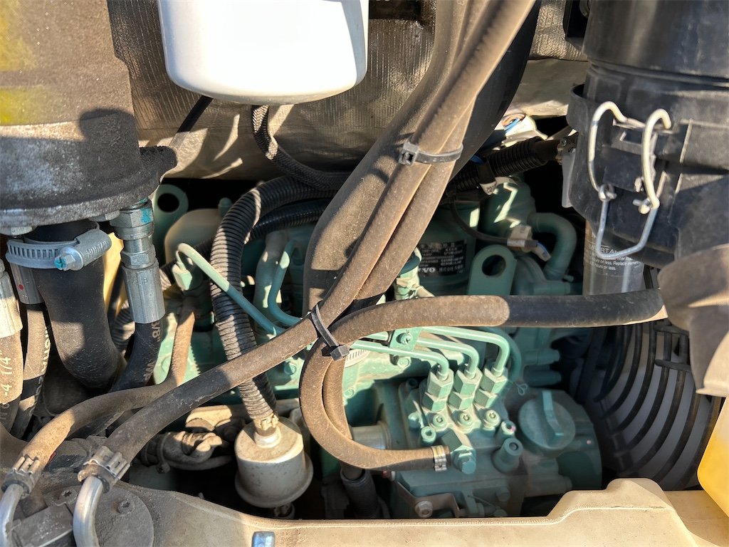 big_239177_3304896 volvo ecr25d 2t5 833 h 2020