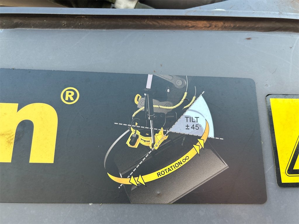 big_239177_3304907 volvo ecr25d 2t5 833 h 2020