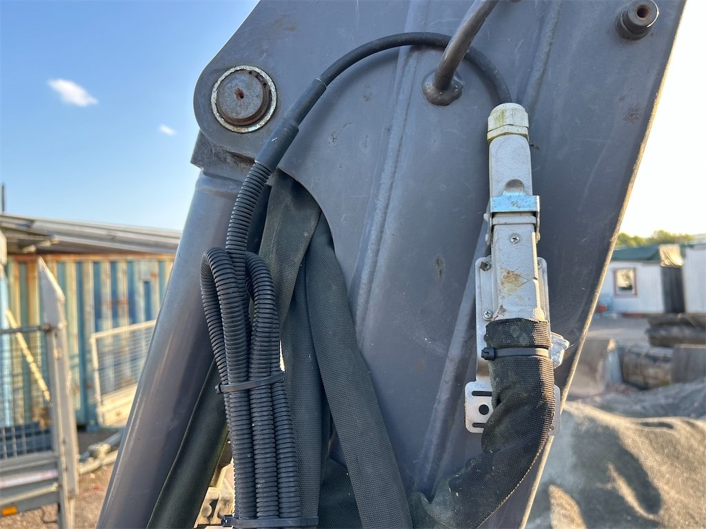 big_239177_3304913 volvo ecr25d 2t5 833 h 2020