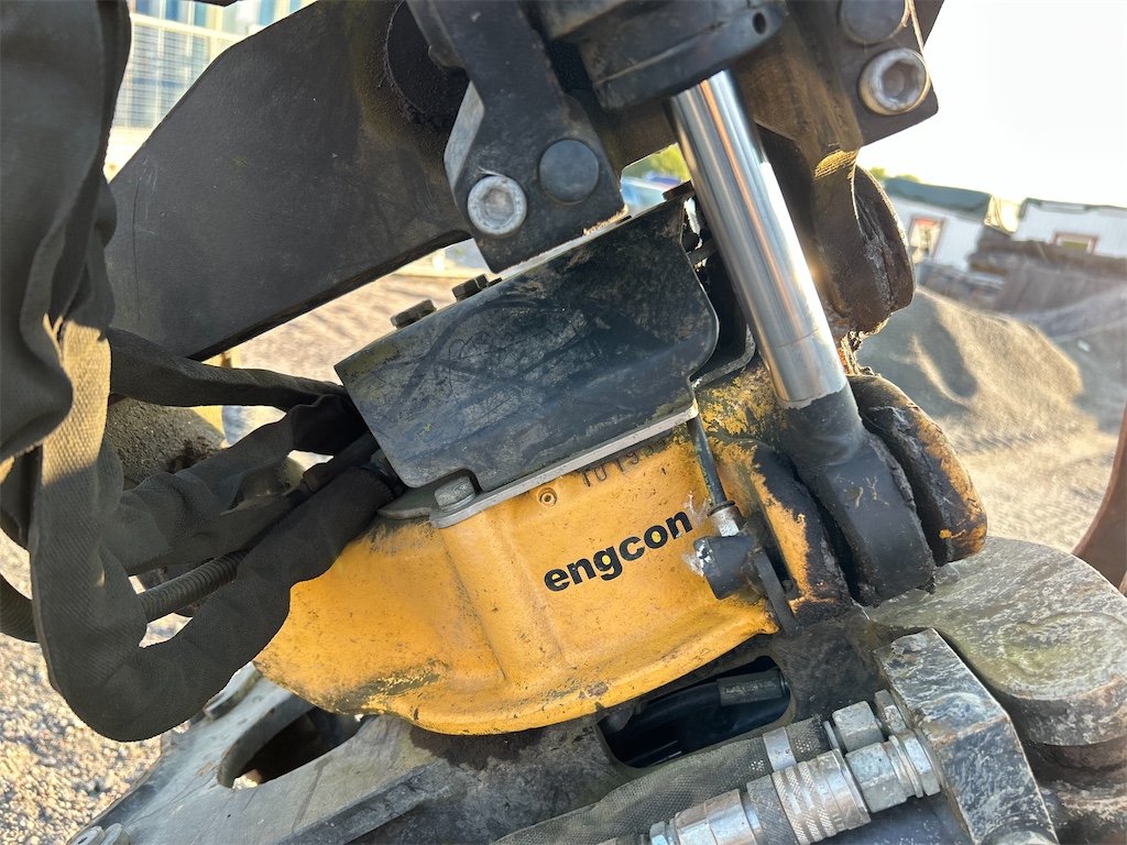 big_239177_3304920 volvo ecr25d 2t5 833 h 2020