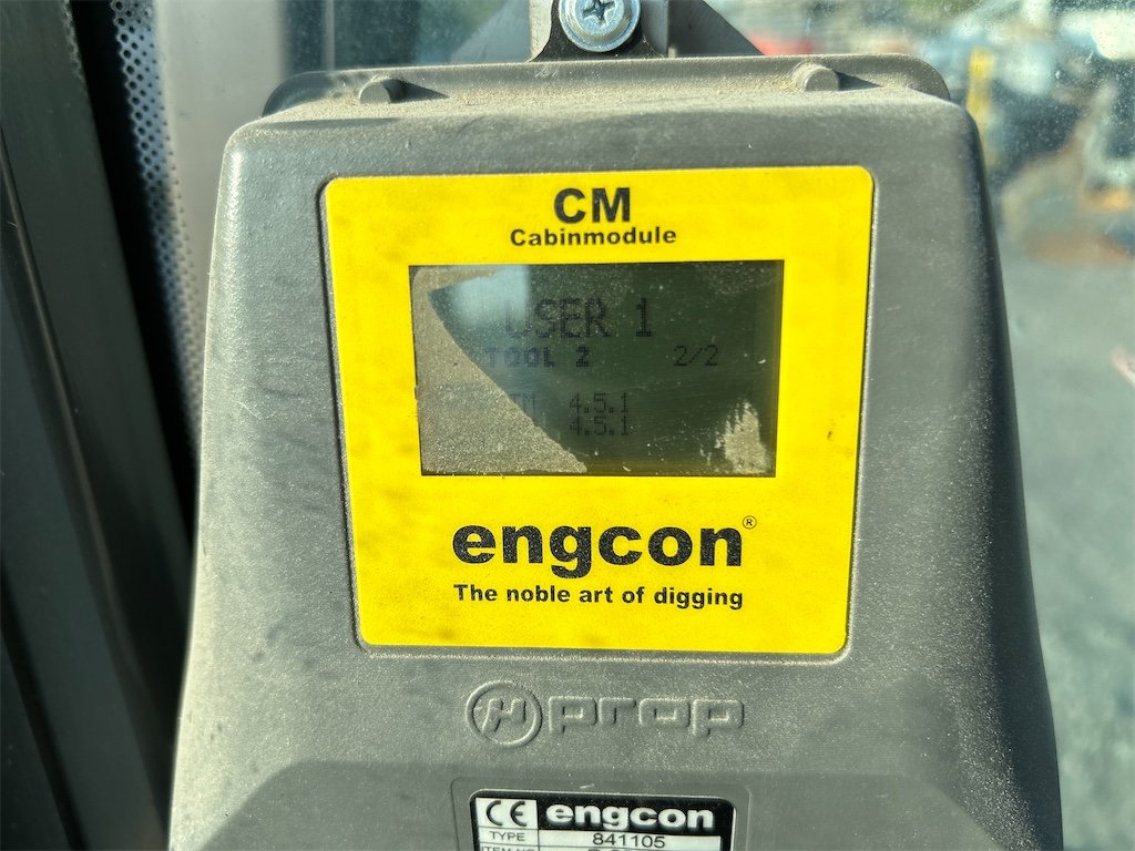 big_239177_3304952 volvo ecr25d 2t5 833 h 2020