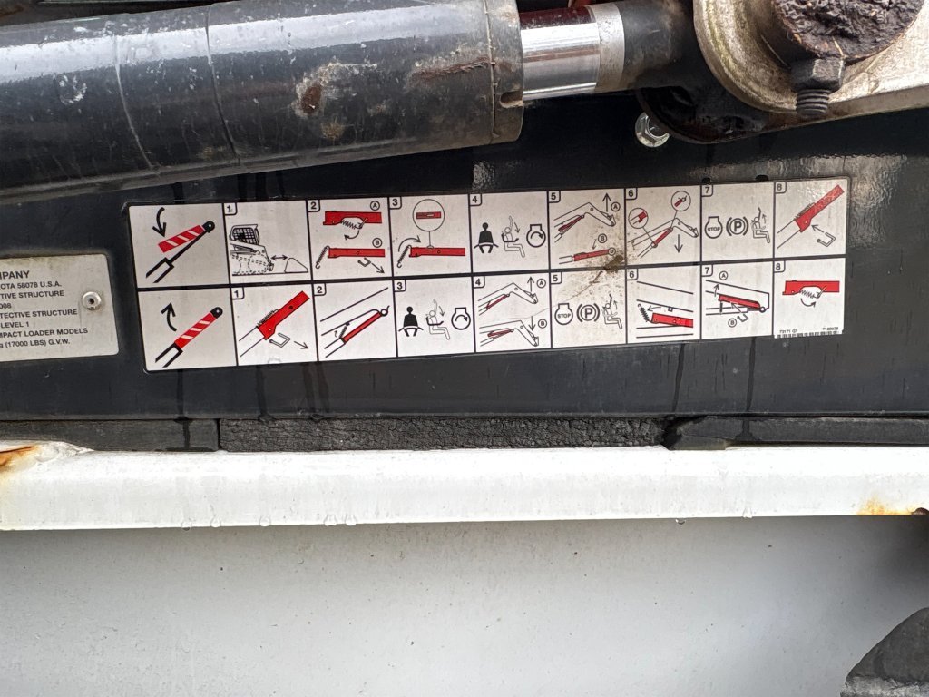 big_244589_3458665 bobcat s450 chargeuse compacte 2t3 465 h 2019