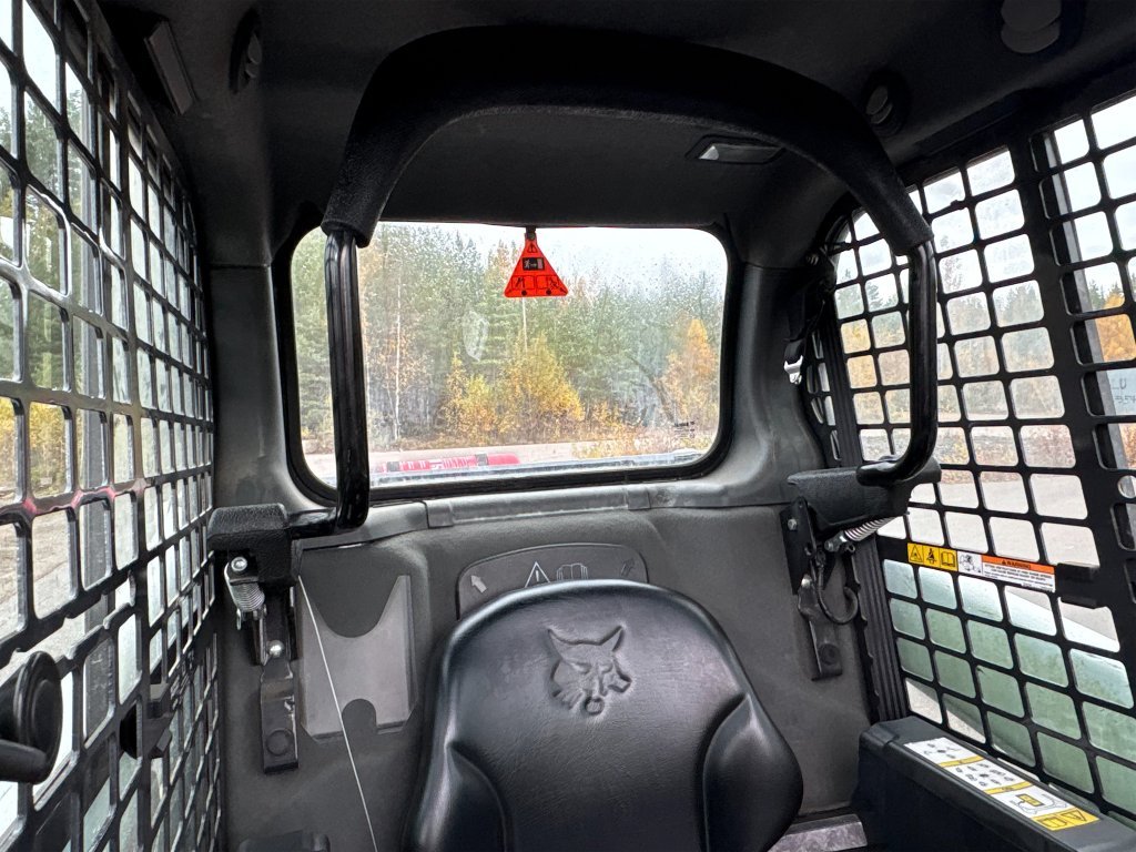 big_244589_3458692 bobcat s450 chargeuse compacte 2t3 465 h 2019