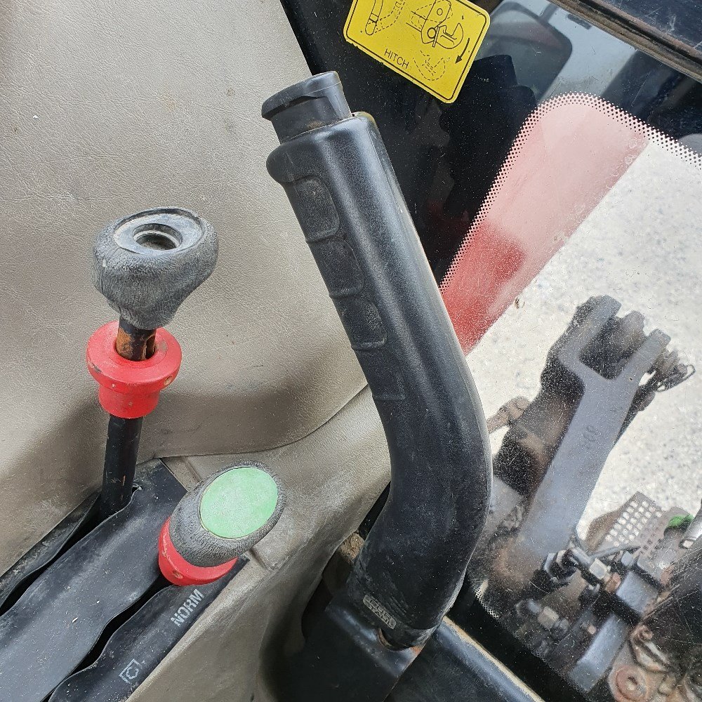 c5784a43-3963-4395-9b18-8f67f95fac34_largesize case ih cvx 170 – 170ch 2007 6 300 h