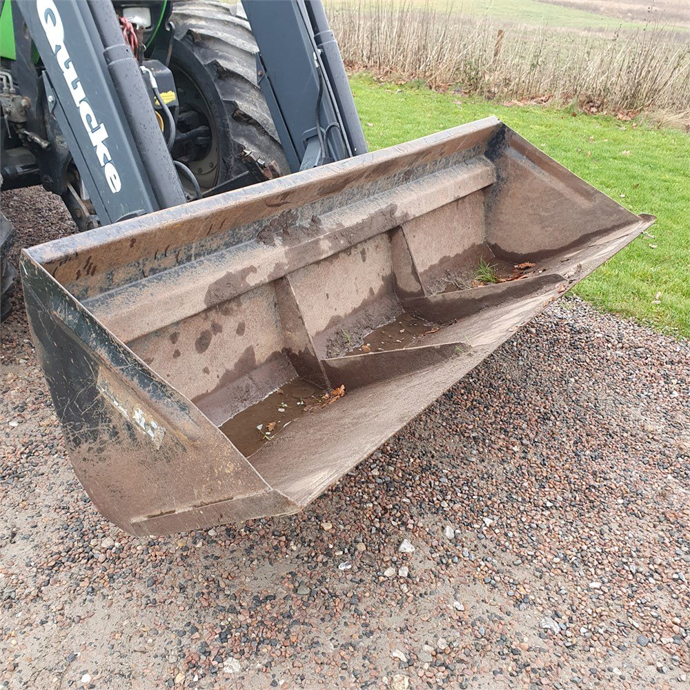 c9ed9f92-7089-4c76-912a-06016f100c52_largesize deutz fahr agrotron ttv 1145 – 140 ch – 2003 – 8 250 h