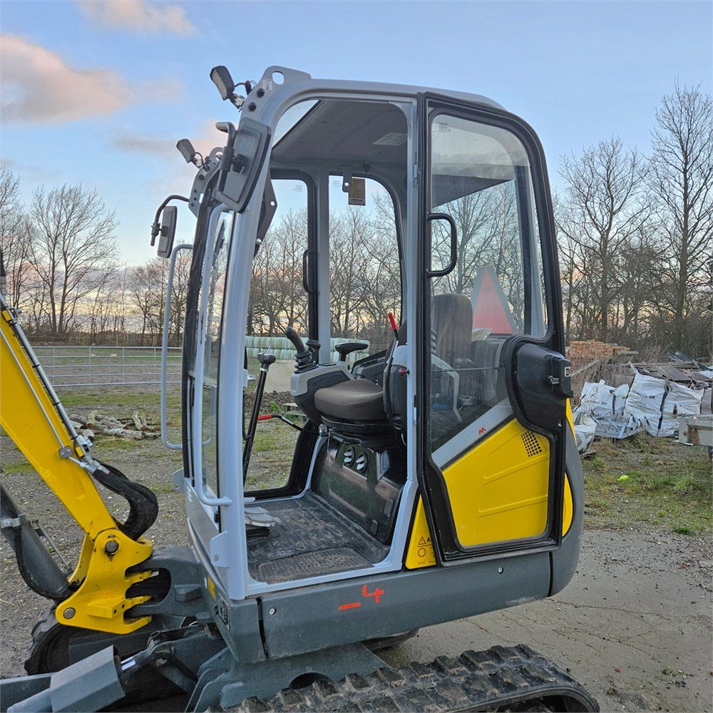 cabb3f09-0a6c-4279-a15d-f94be9731365_largesize wacker neuson et24 – 2t4 2022 179 h