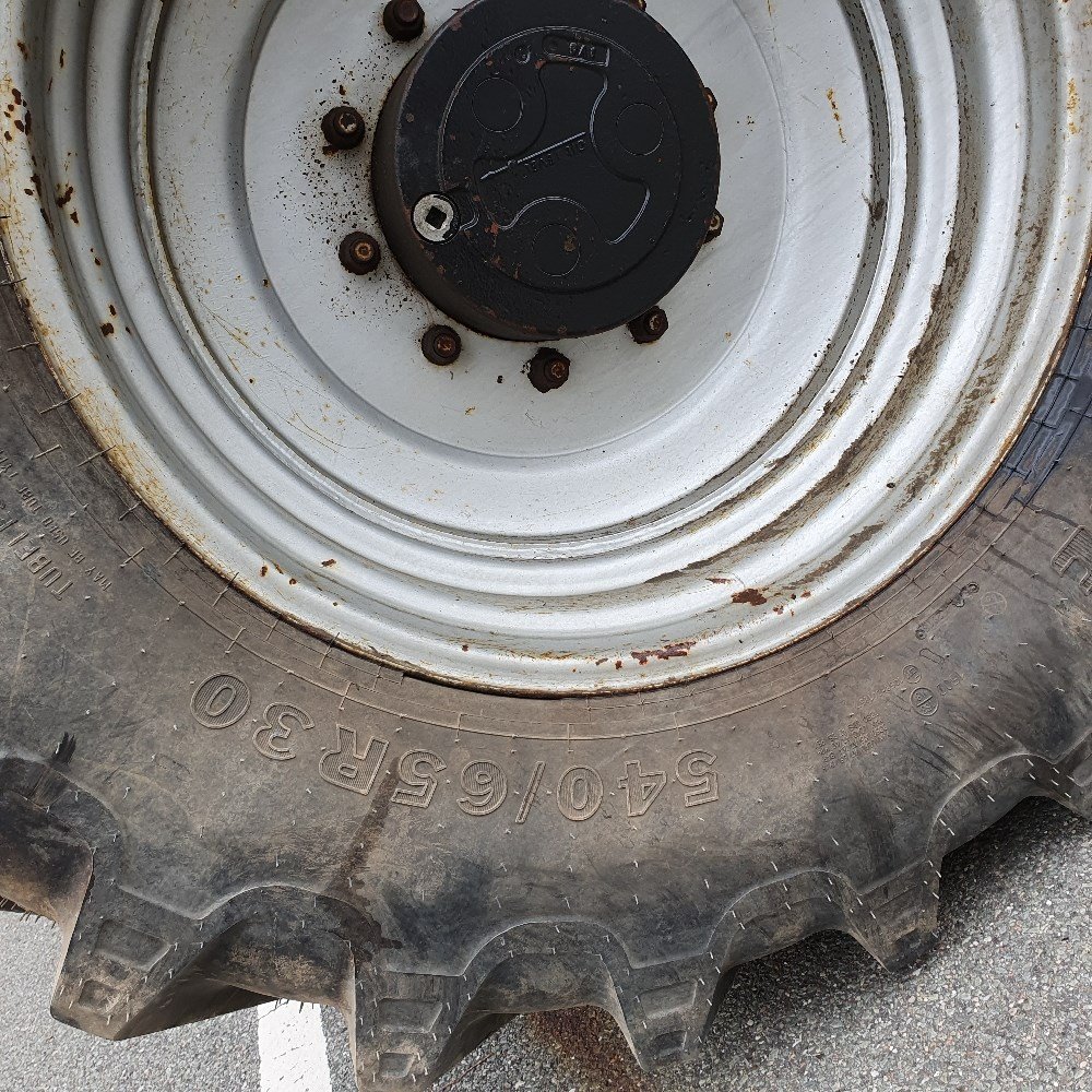 cb68b23a-d07e-403d-b764-ab97b9cdaae6_largesize case ih cvx 170 – 170ch 2007 6 300 h