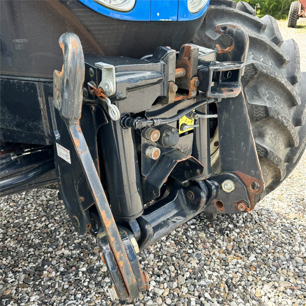 ccd78874-f1c4-424a-a575-3d665d8a196a_largesize new holland t 7.250 auto command – 200 ch – 2012 – 7 775 h