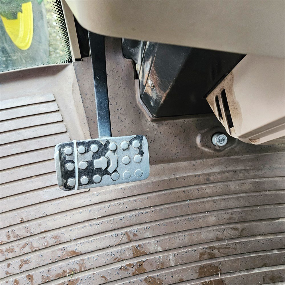 cd268100-e4fe-4bed-8f4c-3f248eb57efd_largesize john deere 6920 mw2 150 ch 2002 6 801 h