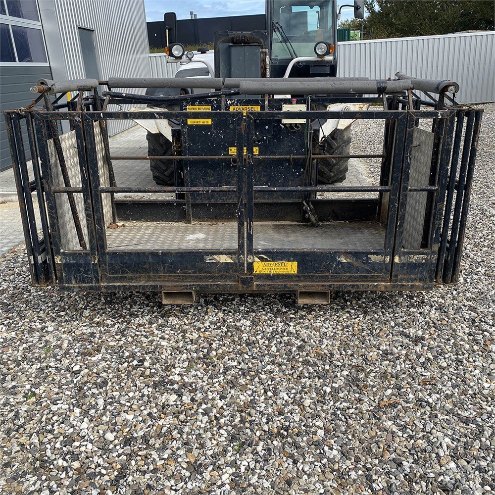 d050b76a-7a90-47a6-8996-889eb67e8072_largesize bobcat t40170 17,4 m 1 687 h 2006