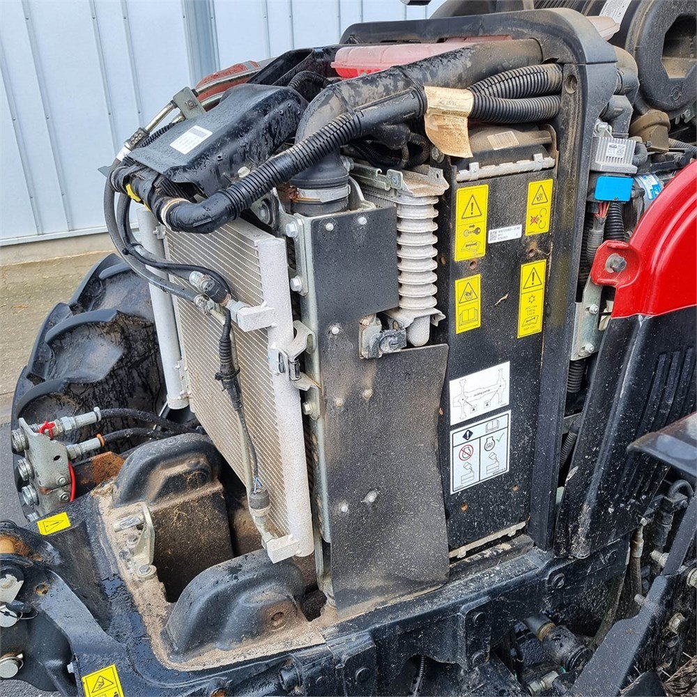 d12f6592-9d0f-4d9f-95b3-03e43cffb2c7_largesize case ih 85 c farmall 85 ch 2021 460h