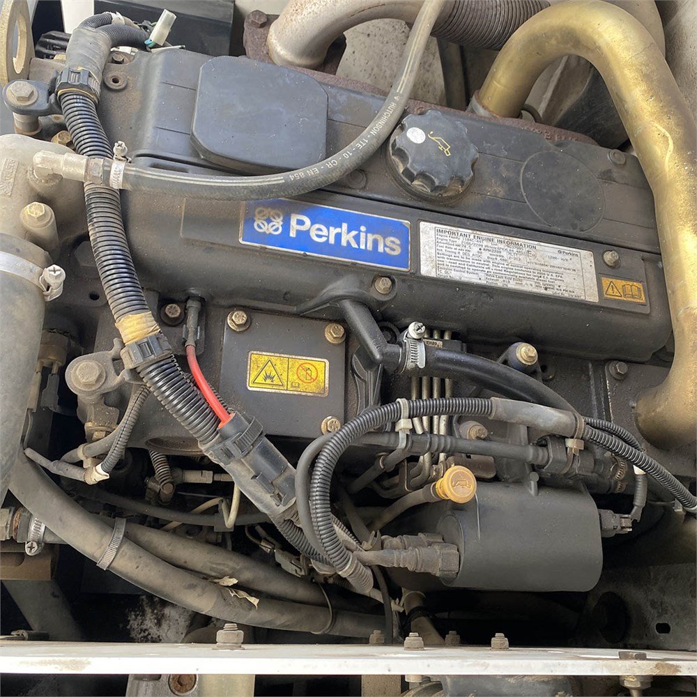 d41f0256-c708-42db-acf5-5ba66d1b2a26_largesize bobcat t40170 17,4 m 1 687 h 2006