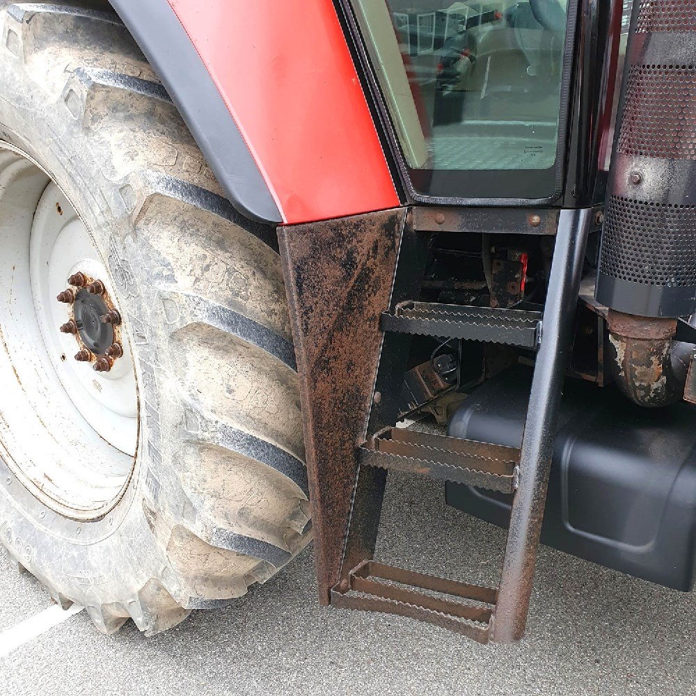 d6afbdf5-8e62-4a7f-b53a-2954cd769a8e_largesize case ih cvx 170 – 170ch 2007 6 300 h