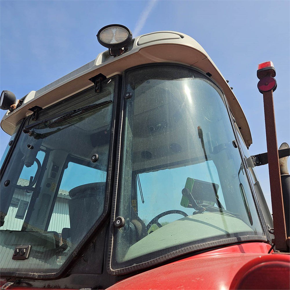 d814332a-f0ff-46f3-8541-74d068c5cc5a_largesize massey ferguson 6480 145 ch 8 574 h 2004