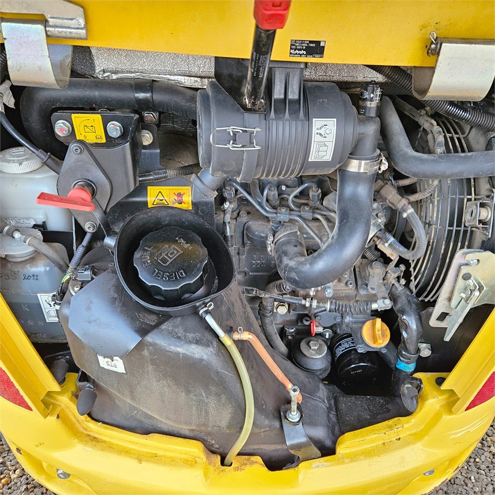 ddbbc7e1-e167-4a7a-96ab-9462e8ed6535_largesize komatsu pc20r 5 2t 1 169 h 2022