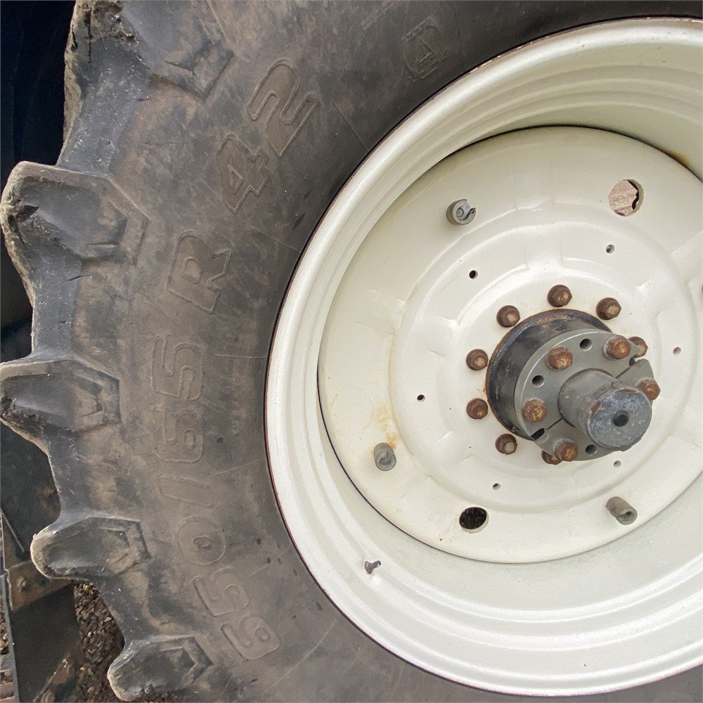 df2ccc70-cd4a-48a0-8ceb-53e1ef99ee12_largesize new holland t7.220 – 167 ch – 2013 – 6 308 h