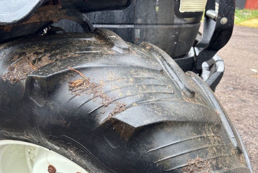 extrabilder58954246_large new holland tm120 122 ch 7 250 h 2003