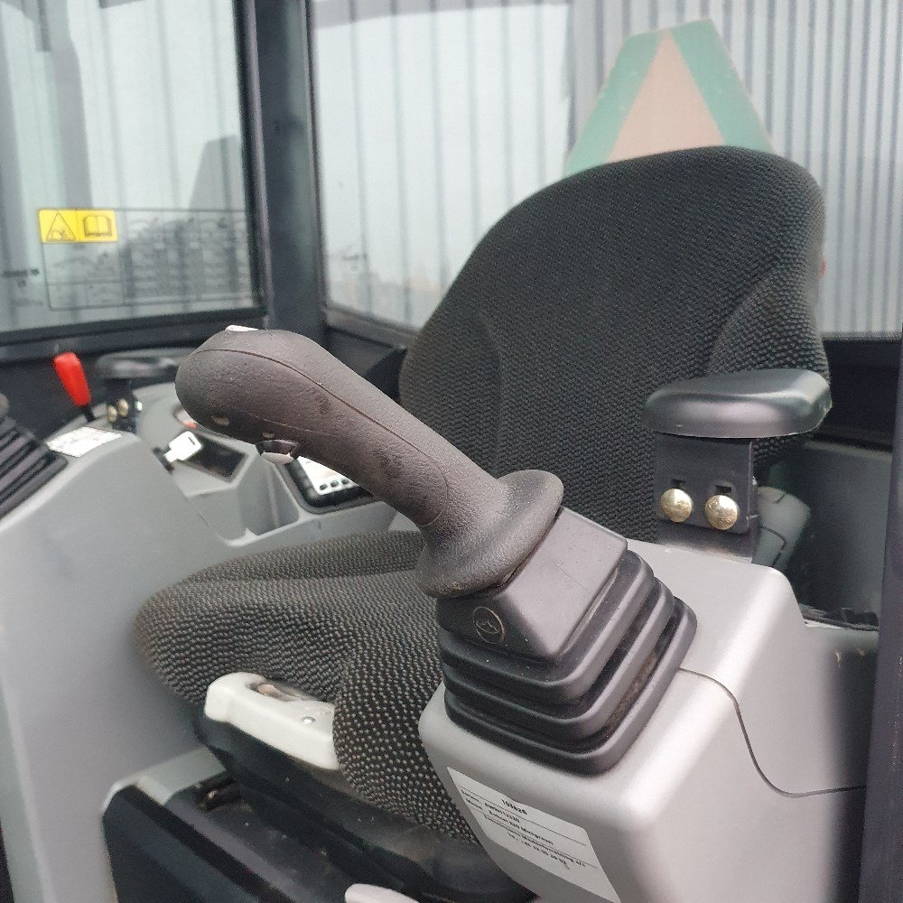 f15d00f1-e4ac-4d88-bea1-15b3cb4e1c60_largesize bobcat e 20 – 2t – 475 h – 2019