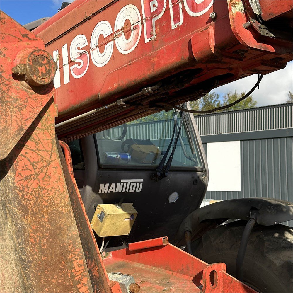 f188b89e-4443-4e33-918d-f25725a5c677_largesize manitou mt 1740 – 17 m – 6 407 h – 2004